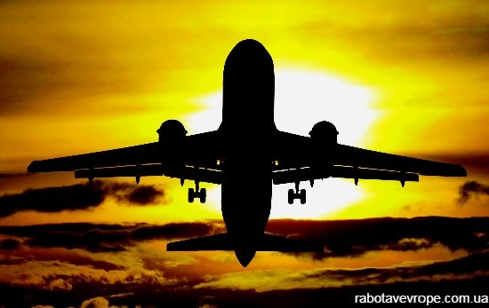 Польша с 1 июля начала пускать авиапассажиров из Украины без карантина